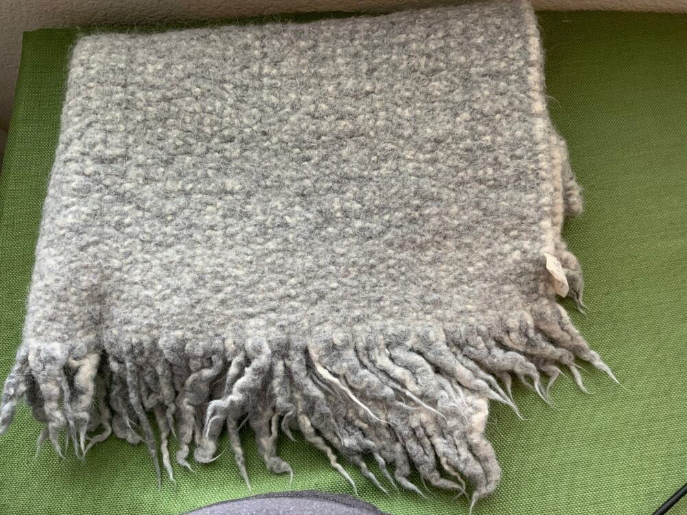 The Citizenry 100% Baby Alpaca Accent Rug 36x30 Grey White Hand Woven Peru